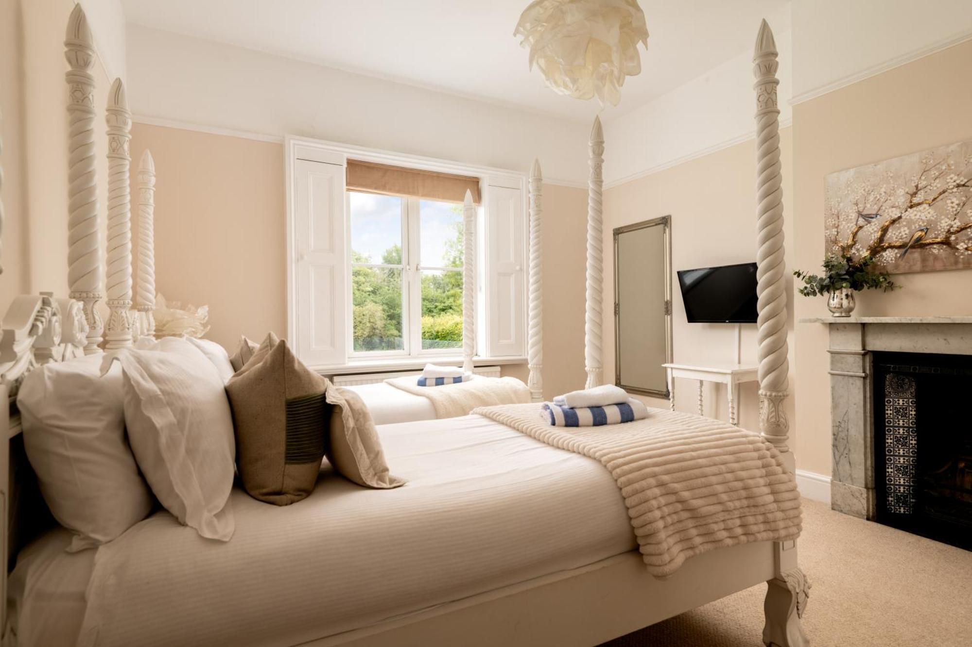 布兰德福德福鲁姆Downwood Vineyard Manor In Idyllic Countryside别墅 外观 照片